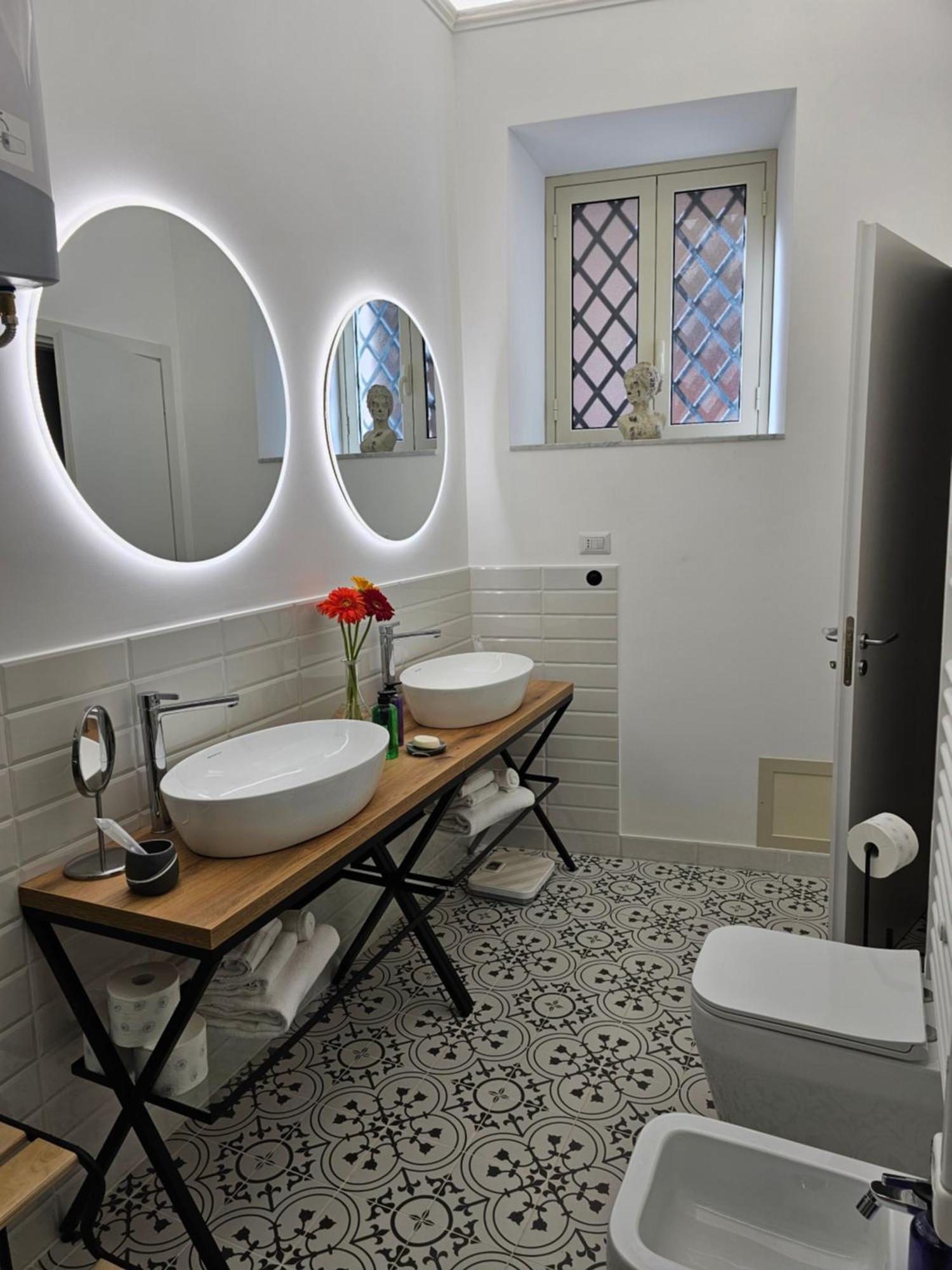 Grey House Apartments Катанія Екстер'єр фото