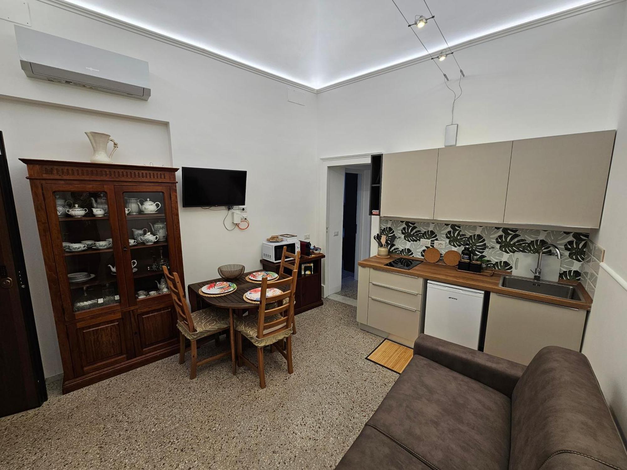Grey House Apartments Катанія Екстер'єр фото