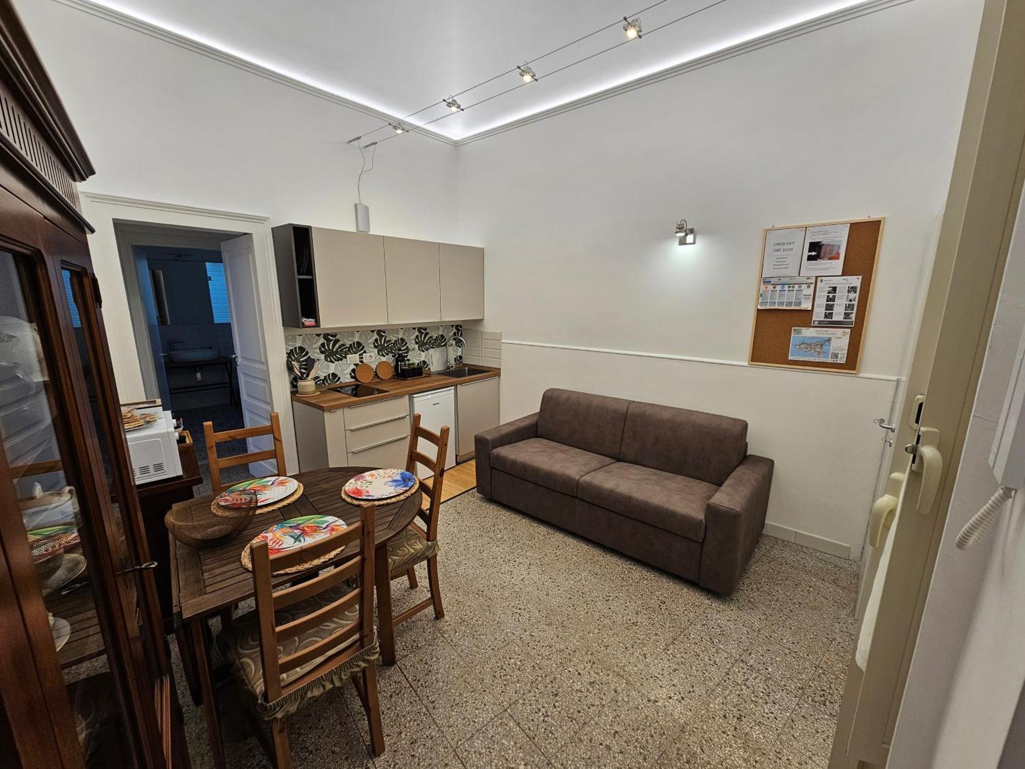 Grey House Apartments Катанія Екстер'єр фото